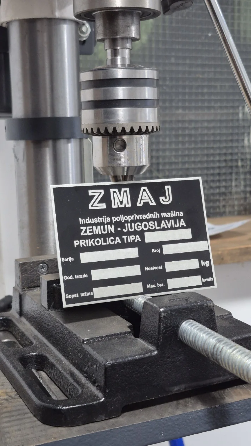Zmaj Zemun pločica za prikolicu